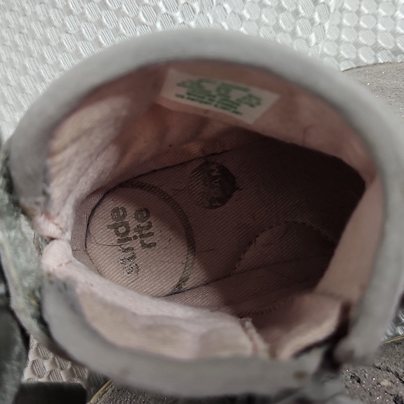 STRIDE RITE ANGIE  TODDLER SHIMMER GREY BOOT 5.5W - Picture 6 of 7